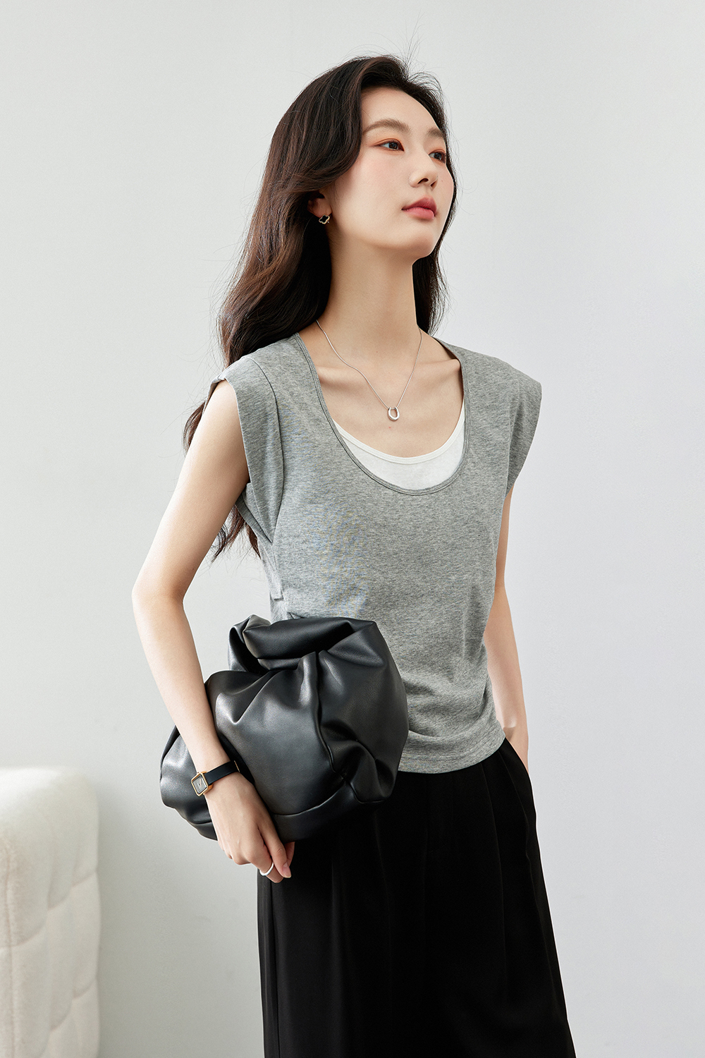 Fake Two-Piece Contrasting Color T-Shirts