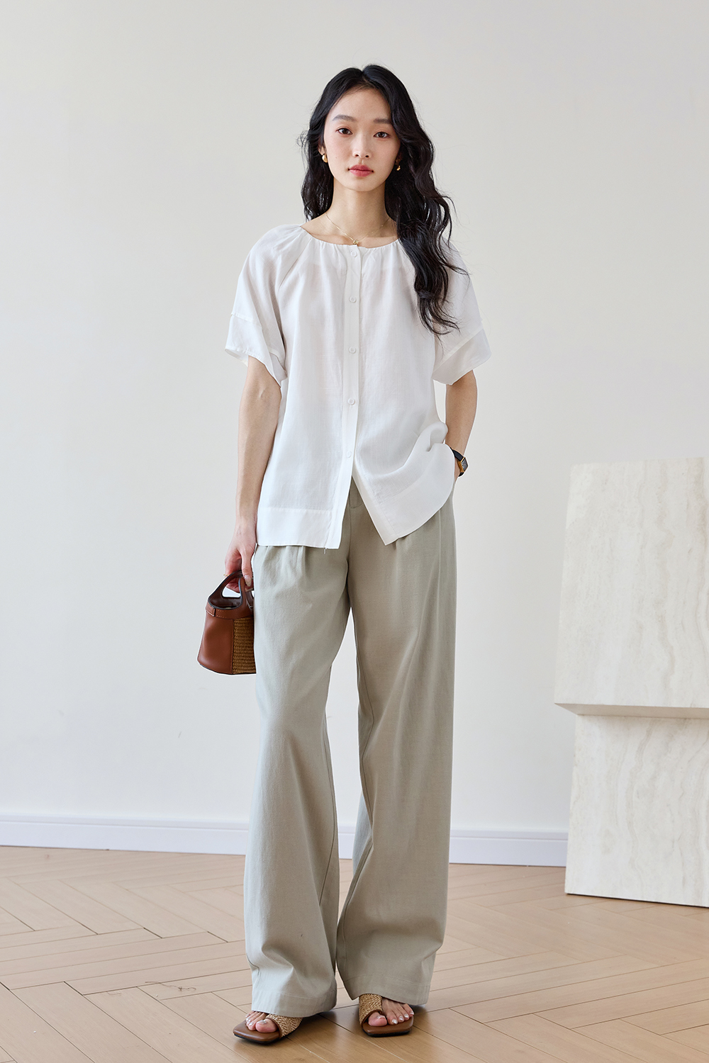 Minimalist Commute Textured Shirt with Round Neck