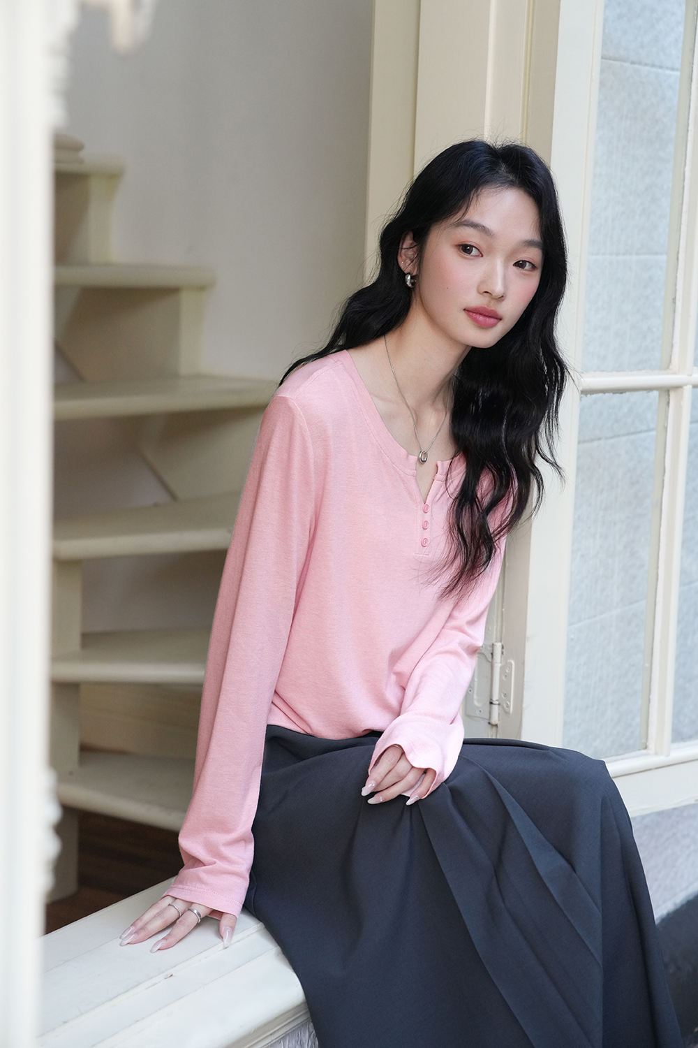 Minimalist Oversized Long-Sleeve Tee – Slimming & Versatile-VIMLYSTORE