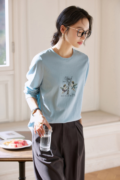 Relaxed Fit Long-Sleeve Tee with Cherub Print-VIMLYSTORE