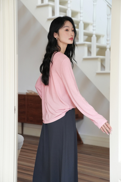 Minimalist Oversized Long-Sleeve Tee – Slimming & Versatile-VIMLYSTORE