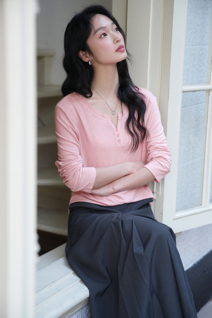 Minimalist Oversized Long-Sleeve Tee – Slimming & Versatile-VIMLYSTORE