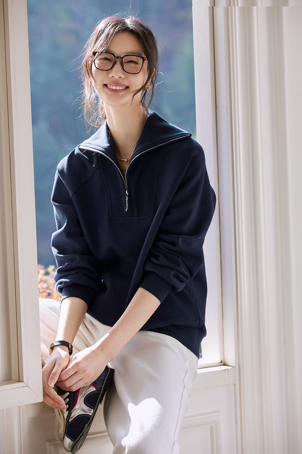 Retro Zip-Collar Pullover Sweatshirt-VIMLYSTORE