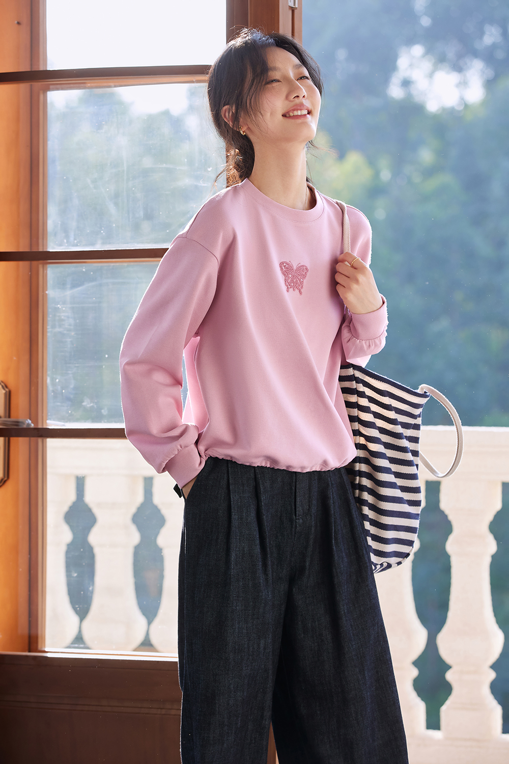 Butterfly-Embroidered Oversized Crewneck Sweatshirt-VIMLYSTORE