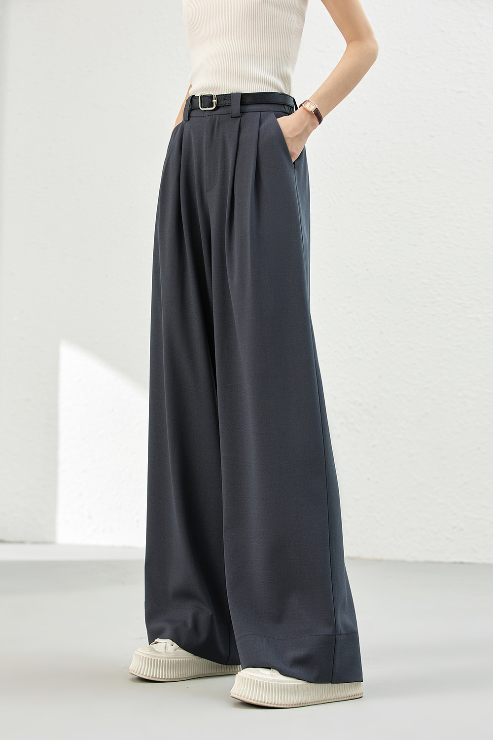 Pleated Wide-Leg Dress Pants with Relaxed Waist-VIMLYSTORE