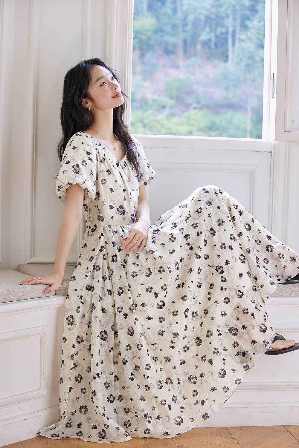 French Floral Soft V-Neck Puff Sleeve Slimming Maxi Dress