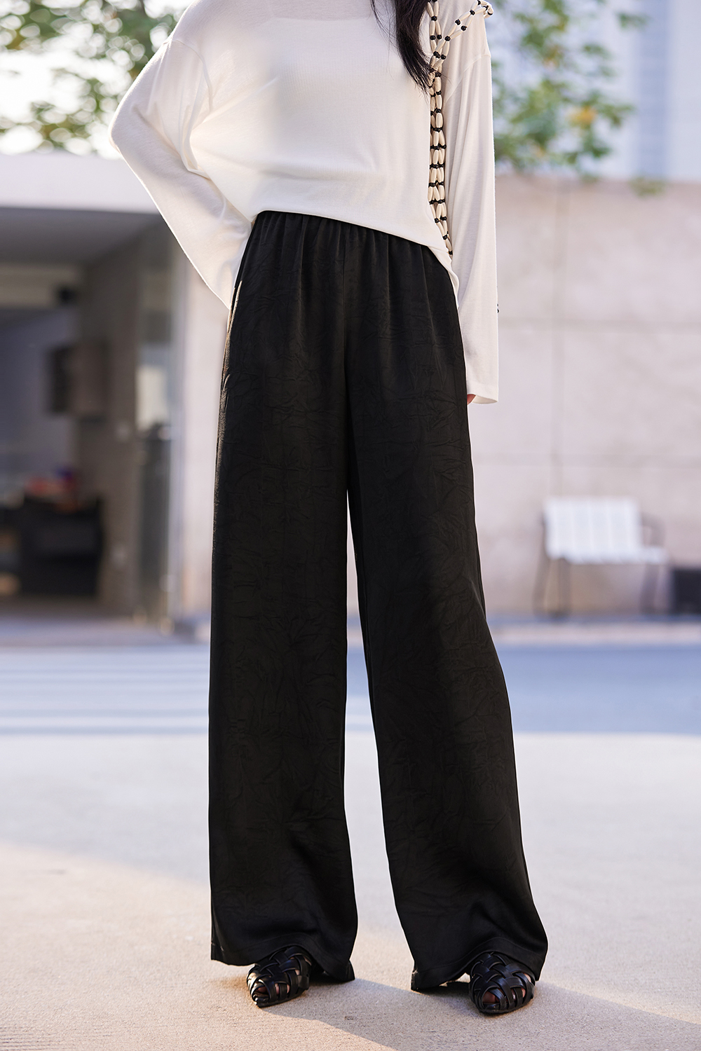 Elastic-Waist Wide-Leg Trousers with Fluid Drape-VIMLYSTORE