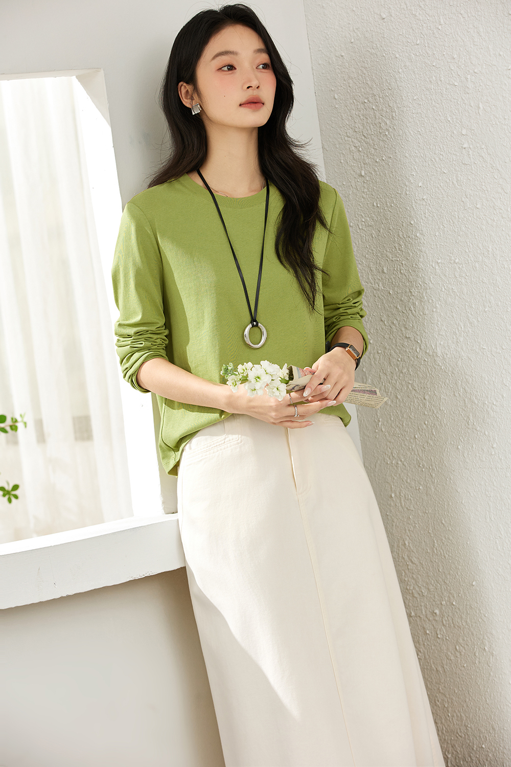 Essential Crewneck Layering Tee-VIMLYSTORE