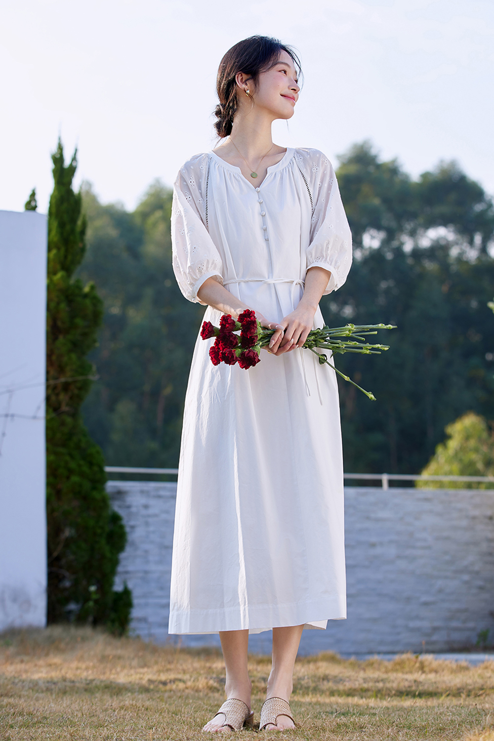 Breathable Floral Embroidery V-Neck Slimming Maxi Dress-VIMLYSTORE
