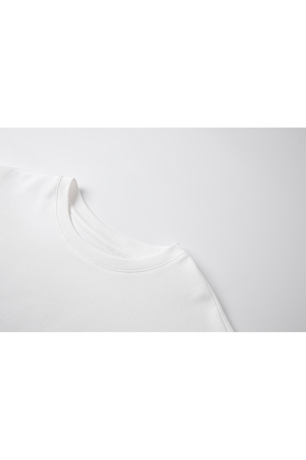 Lace-Trimmed Cut-Out Panel Slimming Crewneck Tee-VIMLYSTORE