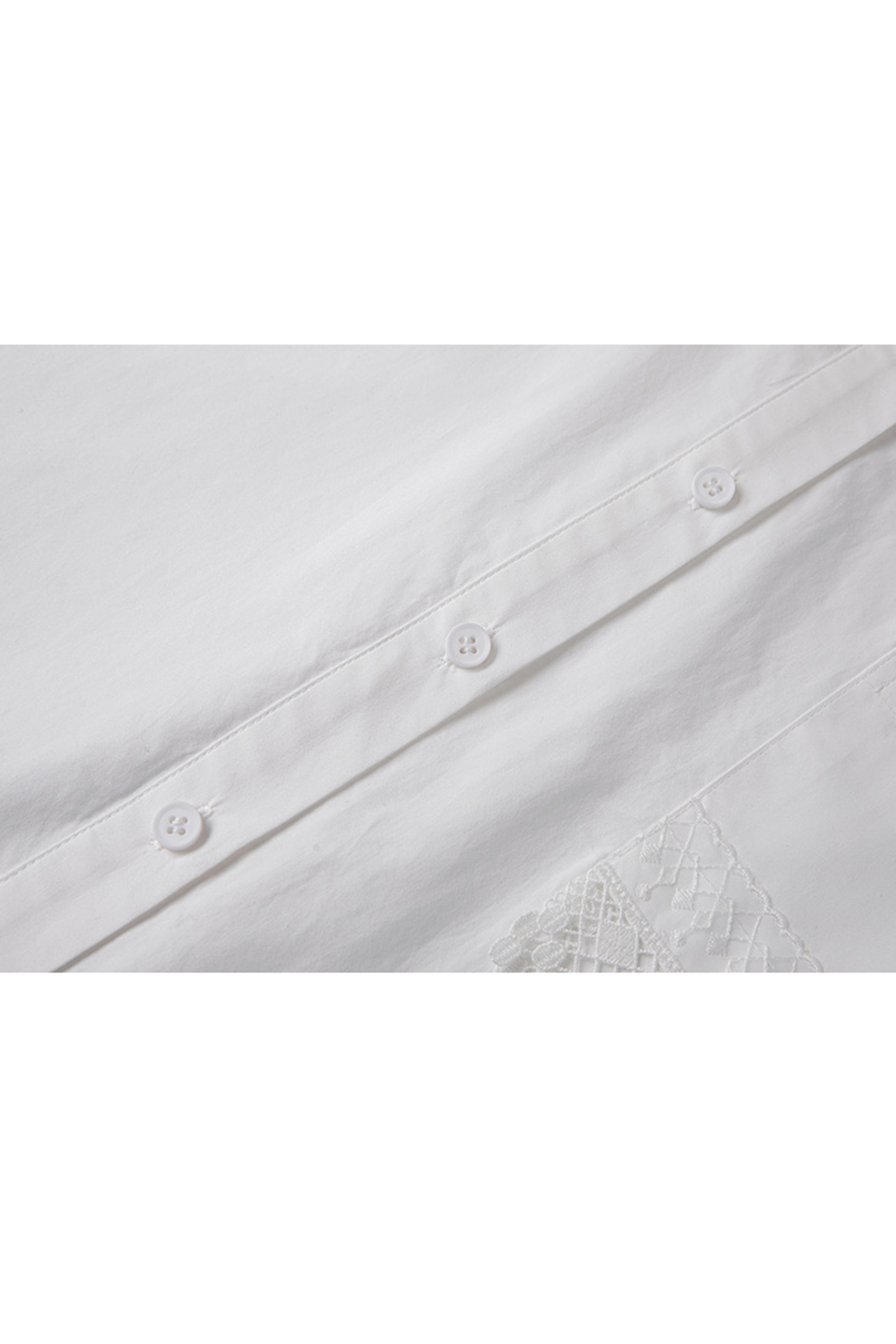 Minimalist White Lace-trimmed Cotton Shirt