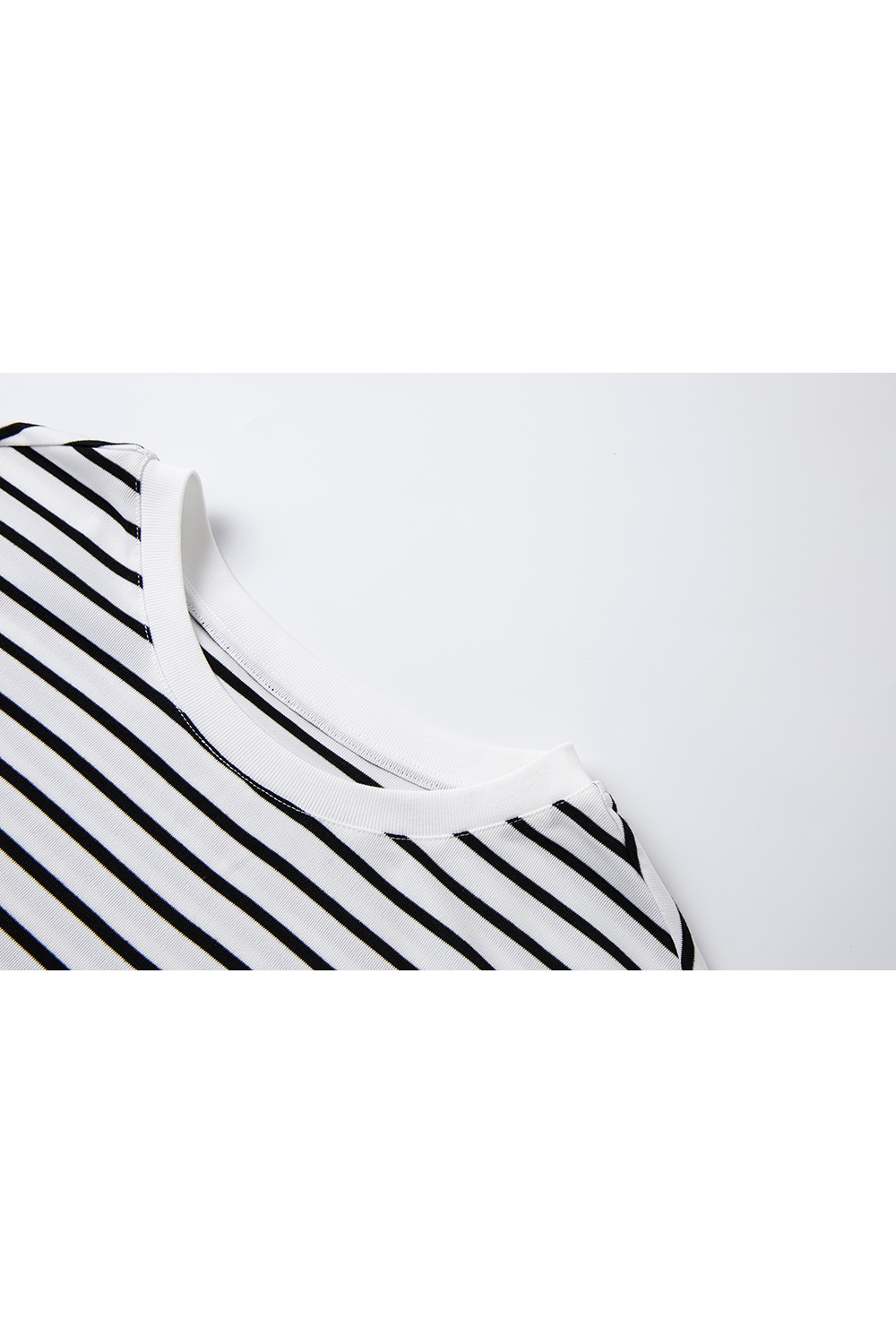 Color Block Striped Short Sleeve Round Neck T-Shirt