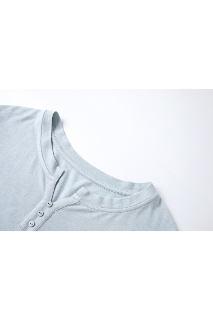 Minimalist Oversized Long-Sleeve Tee – Slimming & Versatile-VIMLYSTORE