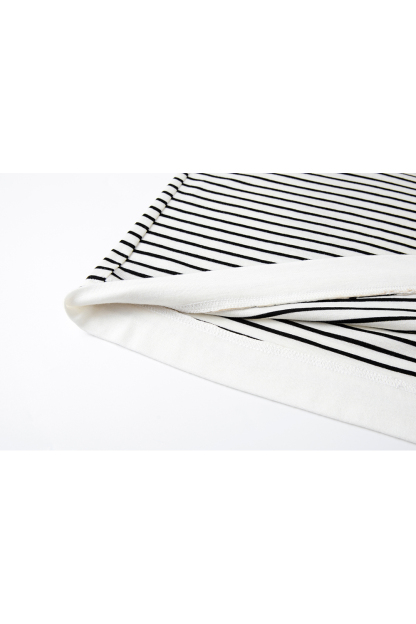 Black & White Striped Wool-Blend Relaxed Tee-VIMLYSTORE