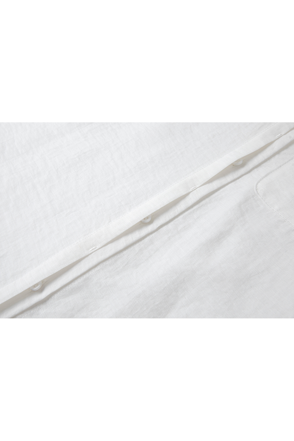 Luxe White Long-Sleeve Shirt with Youthful Silhouette-VIMLYSTORE