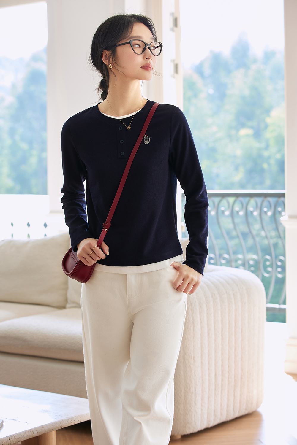 Navy Color-Block Relaxed Fit Long-Sleeve Tee-VIMLYSTORE