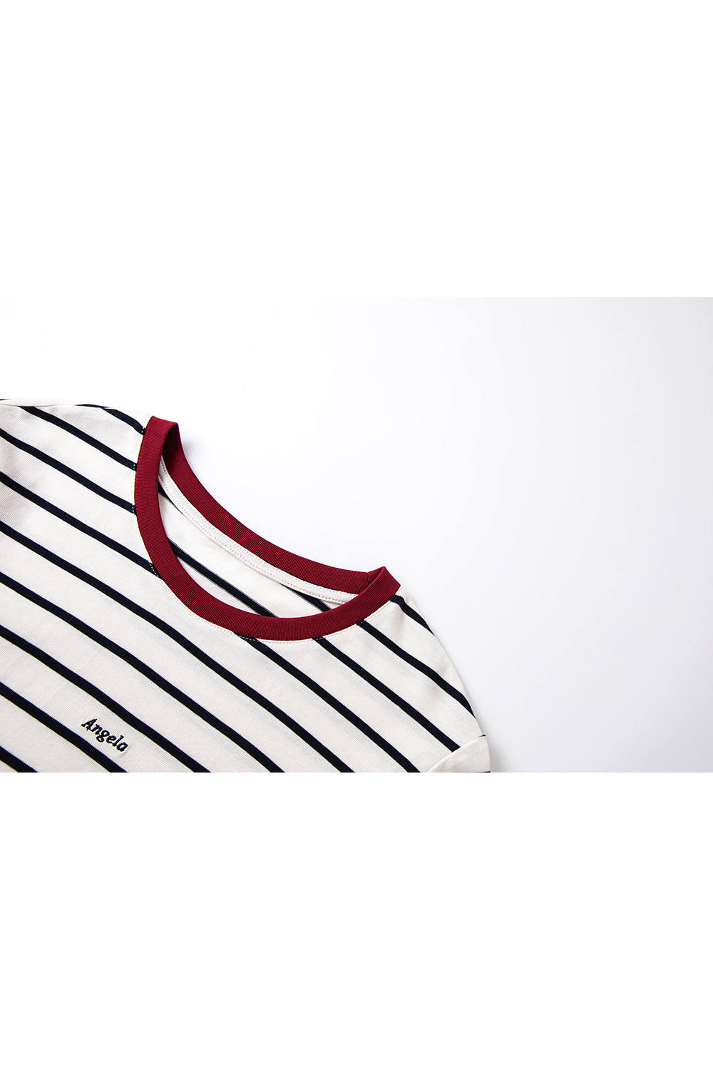Slim-Fit Contrast Sleeve Tee with Embroidered Lettering-VIMLYSTORE