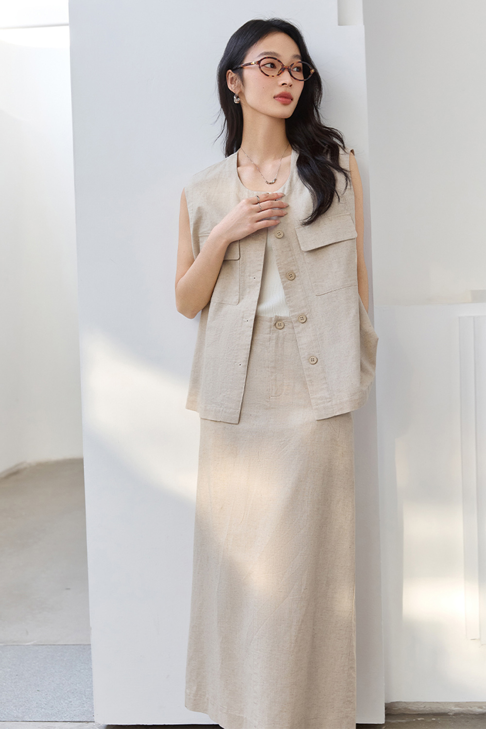 Fashionable Sleeveless Vest with Straight Skirt Two-Piece Set-VIMLYSTORE