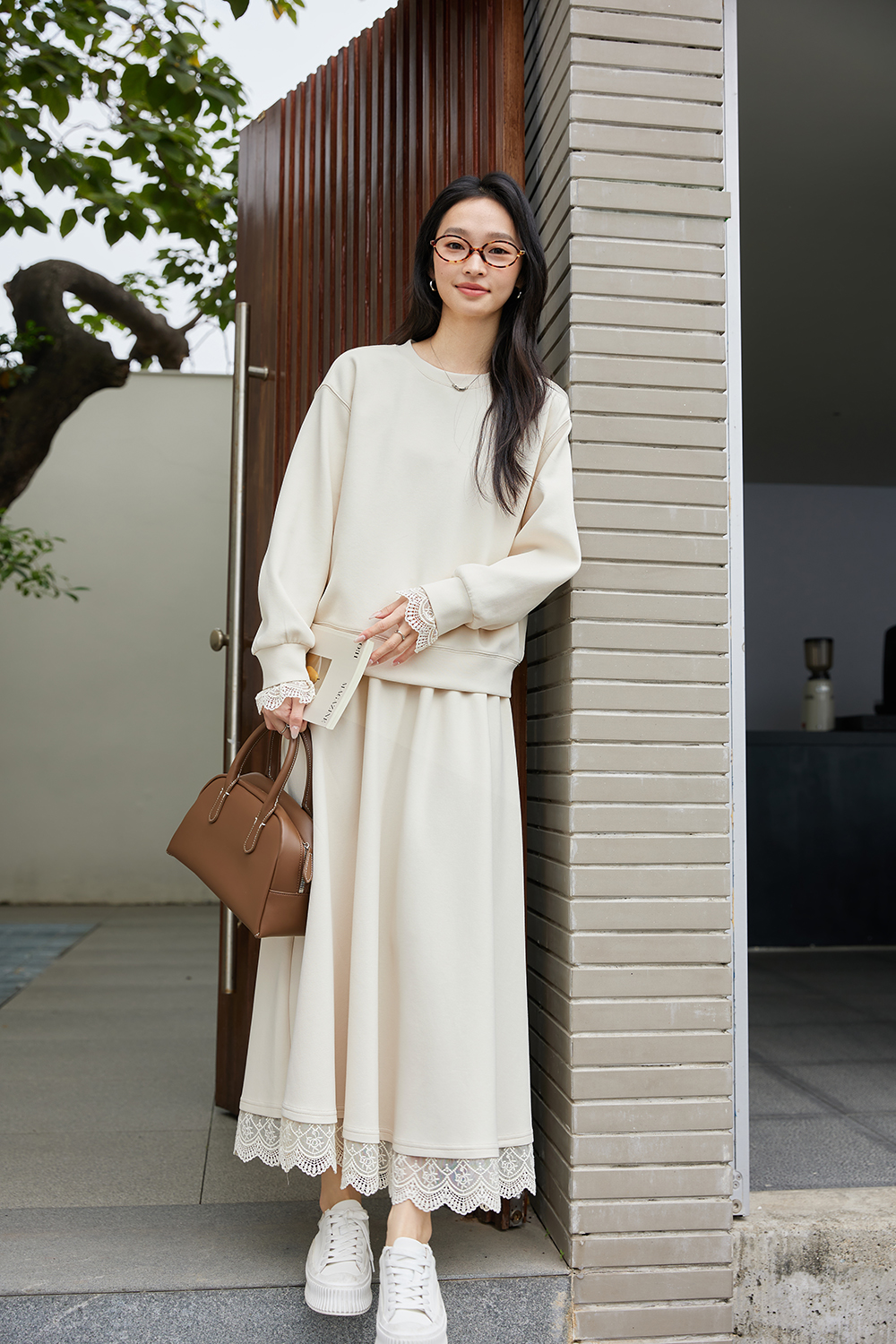 Stylish Crewneck Sweatshirt & Skirt Set for Casual Commuting-VIMLYSTORE