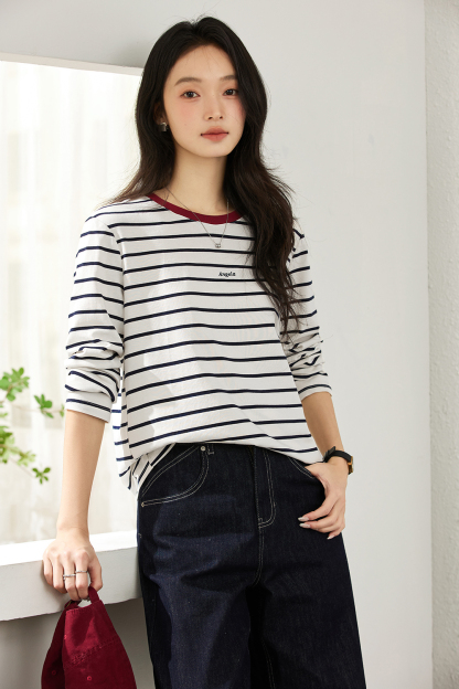 Slim-Fit Contrast Sleeve Tee with Embroidered Lettering-VIMLYSTORE