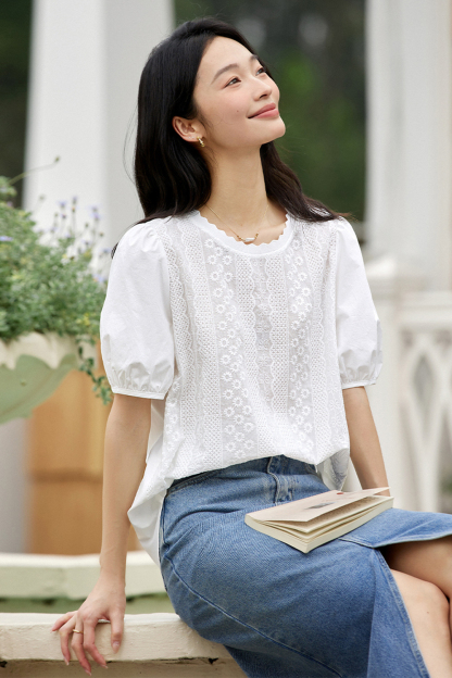 Casual Embroidered Puff-sleeve Cotton Top
