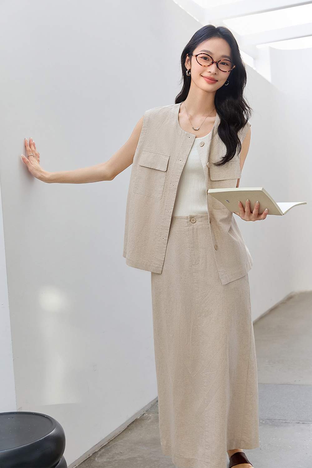 Fashionable Sleeveless Vest with Straight Skirt Two-Piece Set-VIMLYSTORE