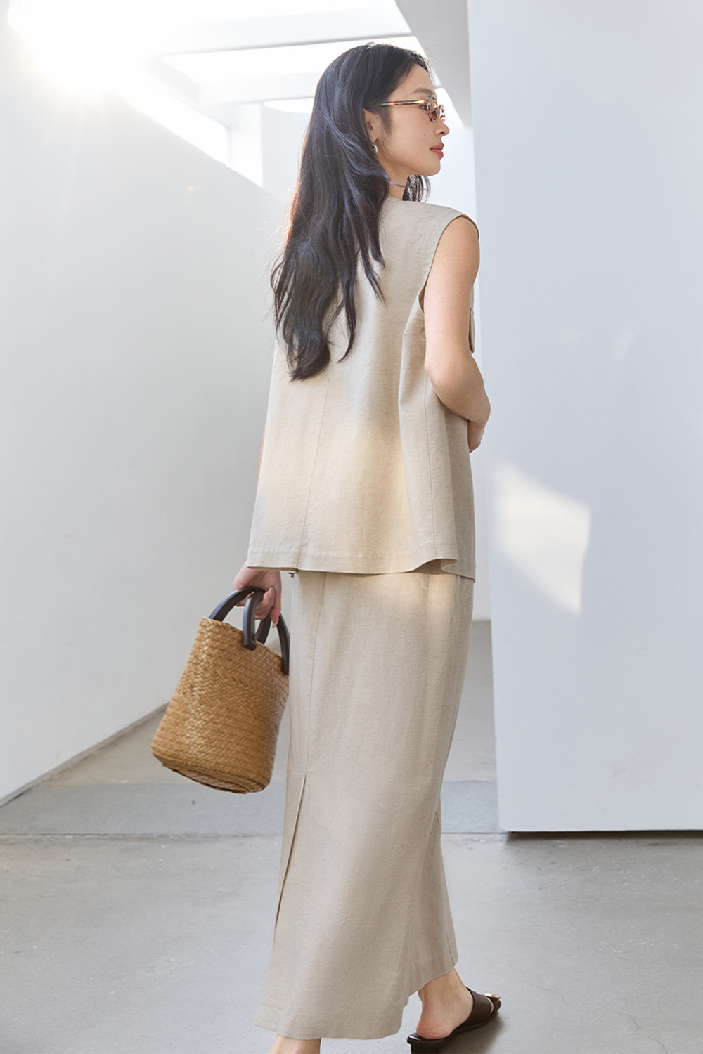 Fashionable Sleeveless Vest with Straight Skirt Two-Piece Set-VIMLYSTORE