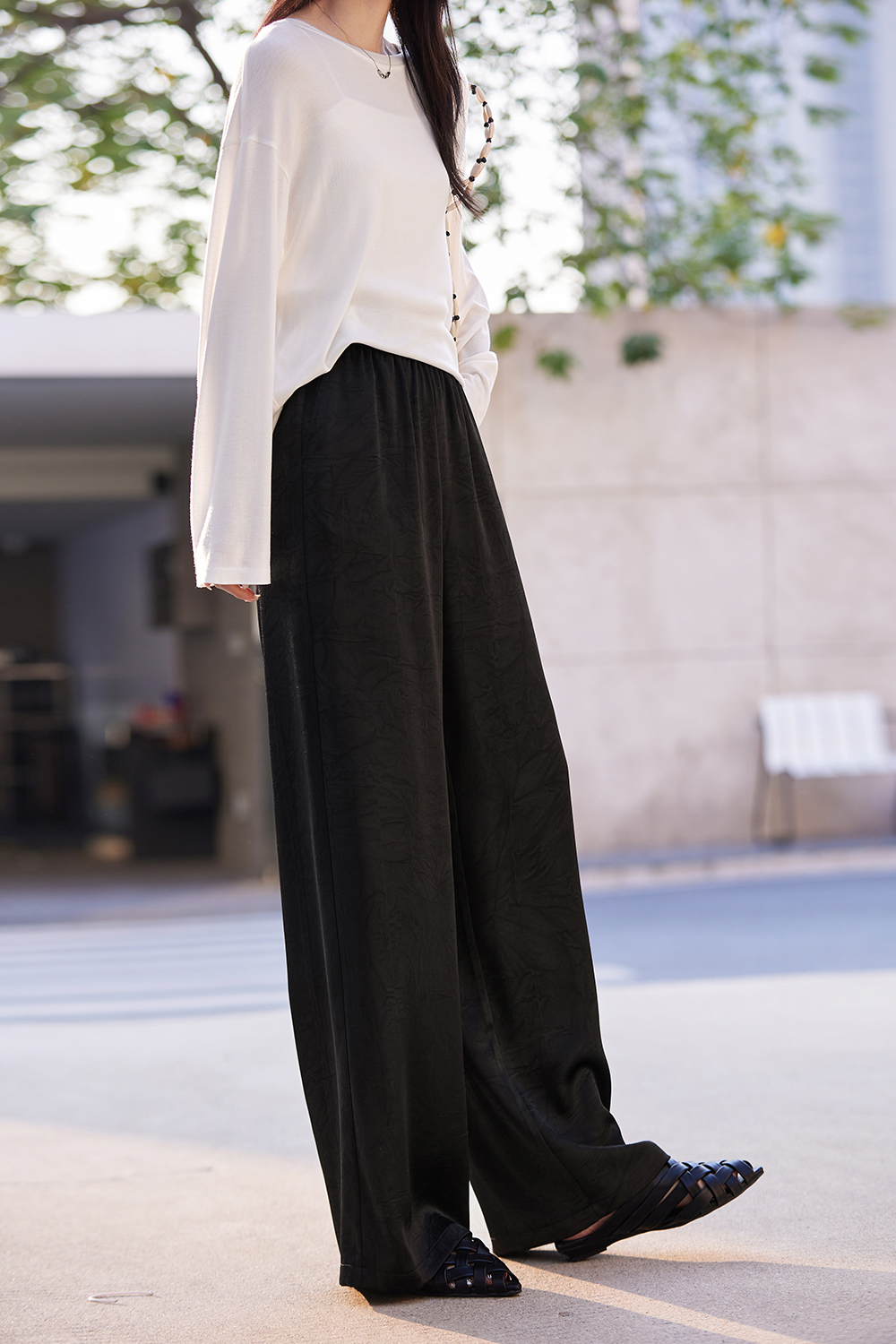 Elastic-Waist Wide-Leg Trousers with Fluid Drape-VIMLYSTORE