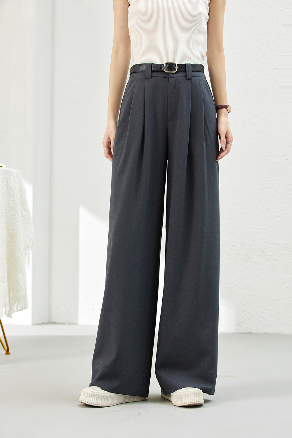 Pleated Wide-Leg Dress Pants with Relaxed Waist-VIMLYSTORE