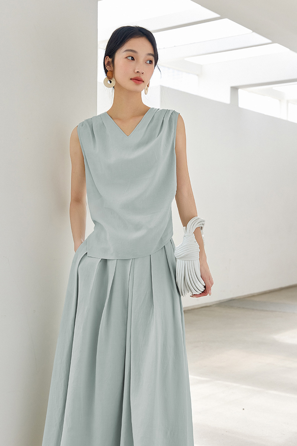 Fashionable & Elegant Sleeveless V-Neck Top with Midi Skirt Set-VIMLYSTORE