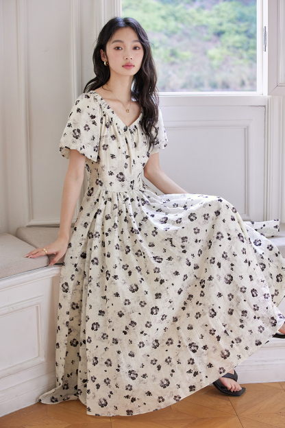 French Floral Soft V-Neck Puff Sleeve Slimming Maxi Dress