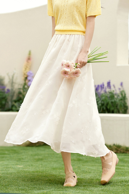 Feminine Slim-Fit 3D Floral Embroidered A-Line Skirt