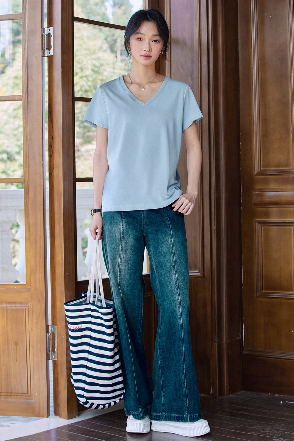 Dopamine Solid Color Casual Versatile V-Neck Loose Top-VIMLYSTORE