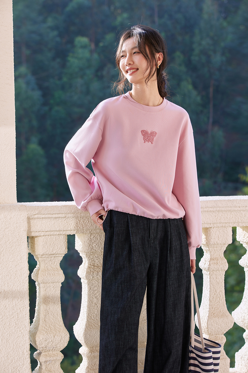 Butterfly-Embroidered Oversized Crewneck Sweatshirt-VIMLYSTORE