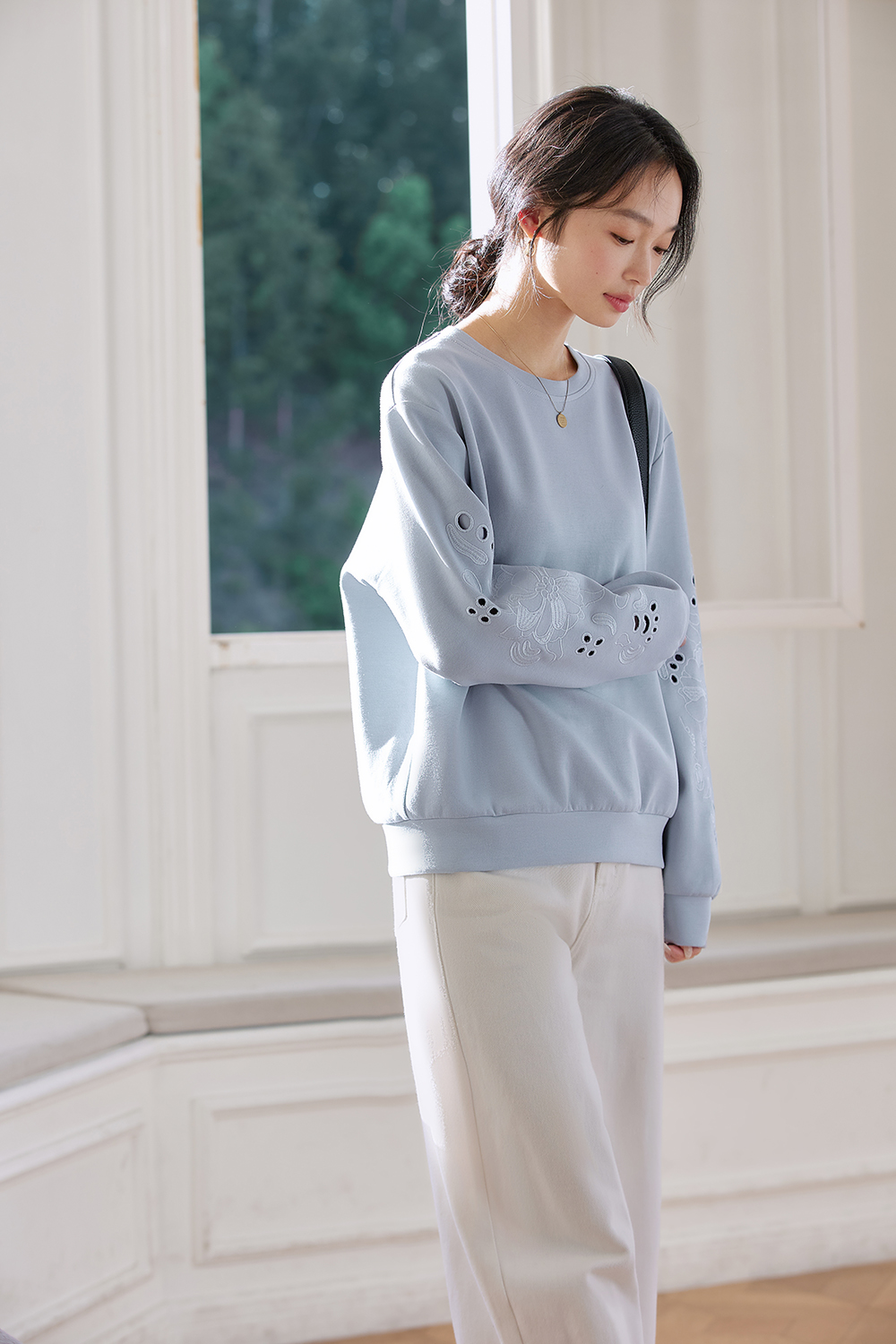 Openwork-Embroidered Oversized Sweatshirt-VIMLYSTORE