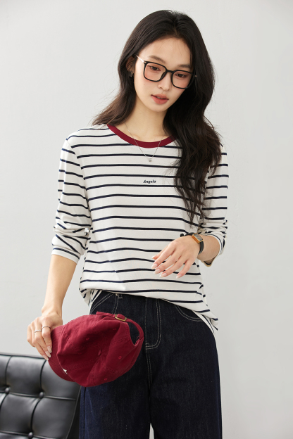 Slim-Fit Contrast Sleeve Tee with Embroidered Lettering-VIMLYSTORE