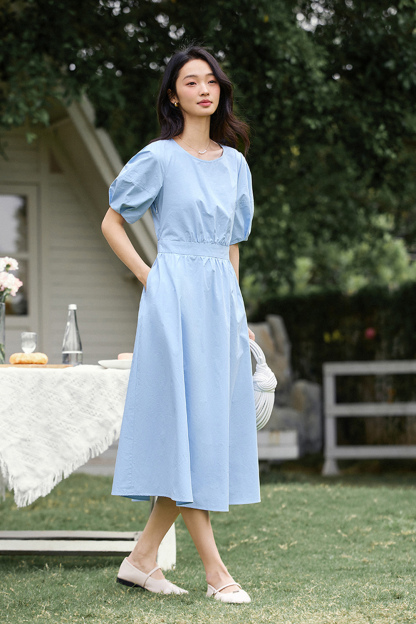 French Elegance Cotton Round-Neck Puff Sleeve Midi Dress with Defined Waist