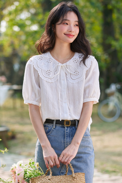 French Youthful Peter Pan Collar Short-Sleeve Blouse with Lace Trim-VIMLYSTORE