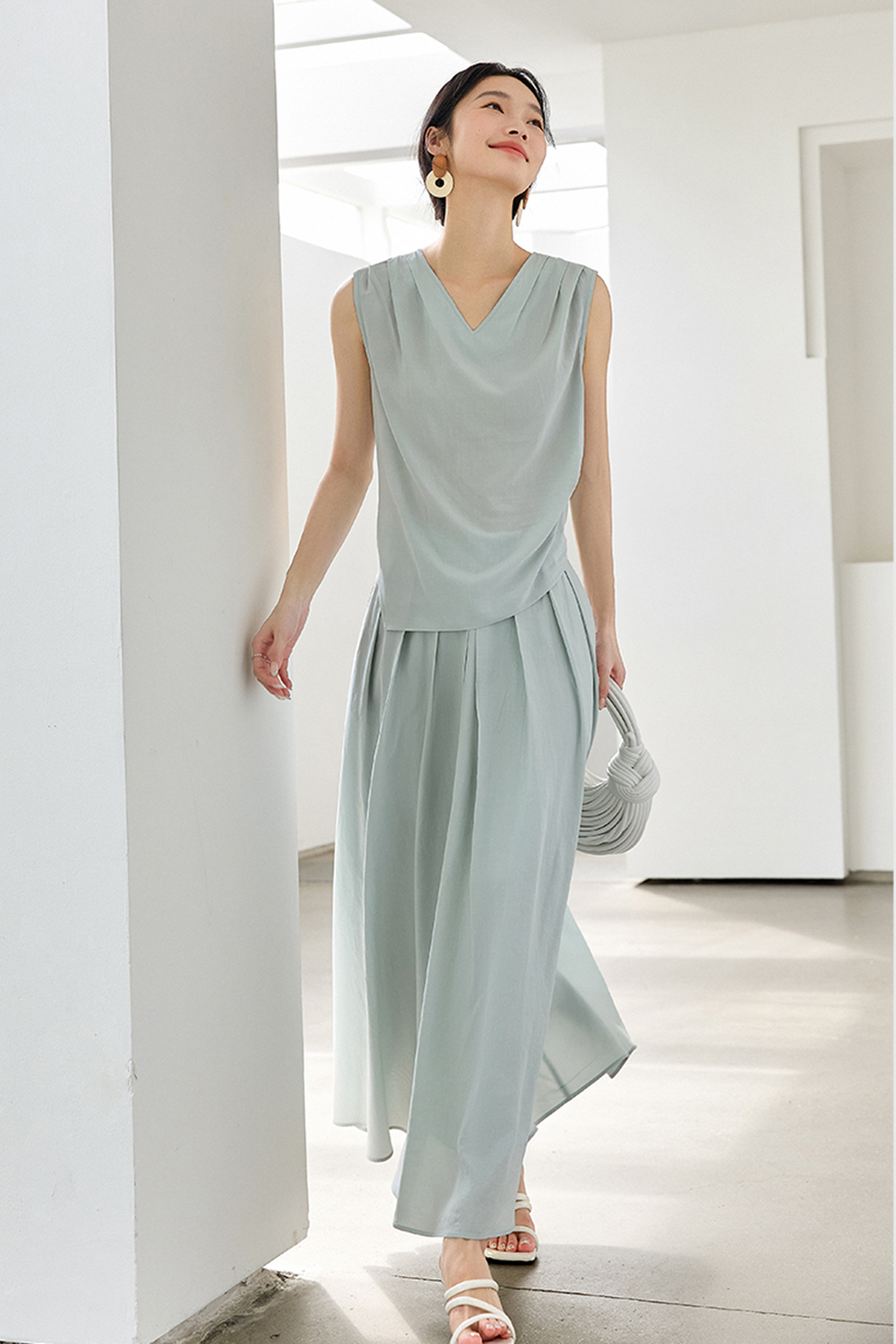 Fashionable & Elegant Sleeveless V-Neck Top with Midi Skirt Set-VIMLYSTORE