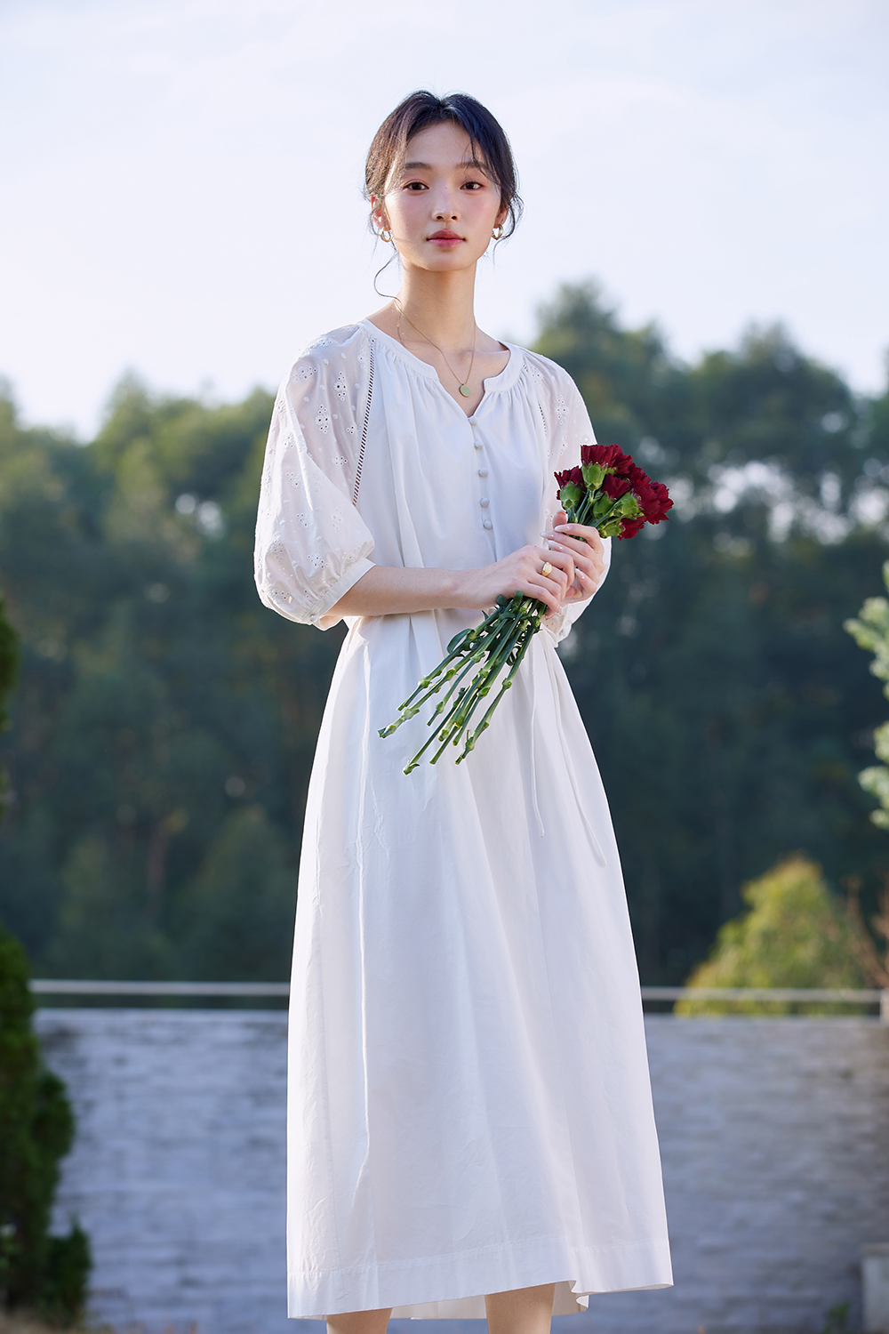Breathable Floral Embroidery V-Neck Slimming Maxi Dress
