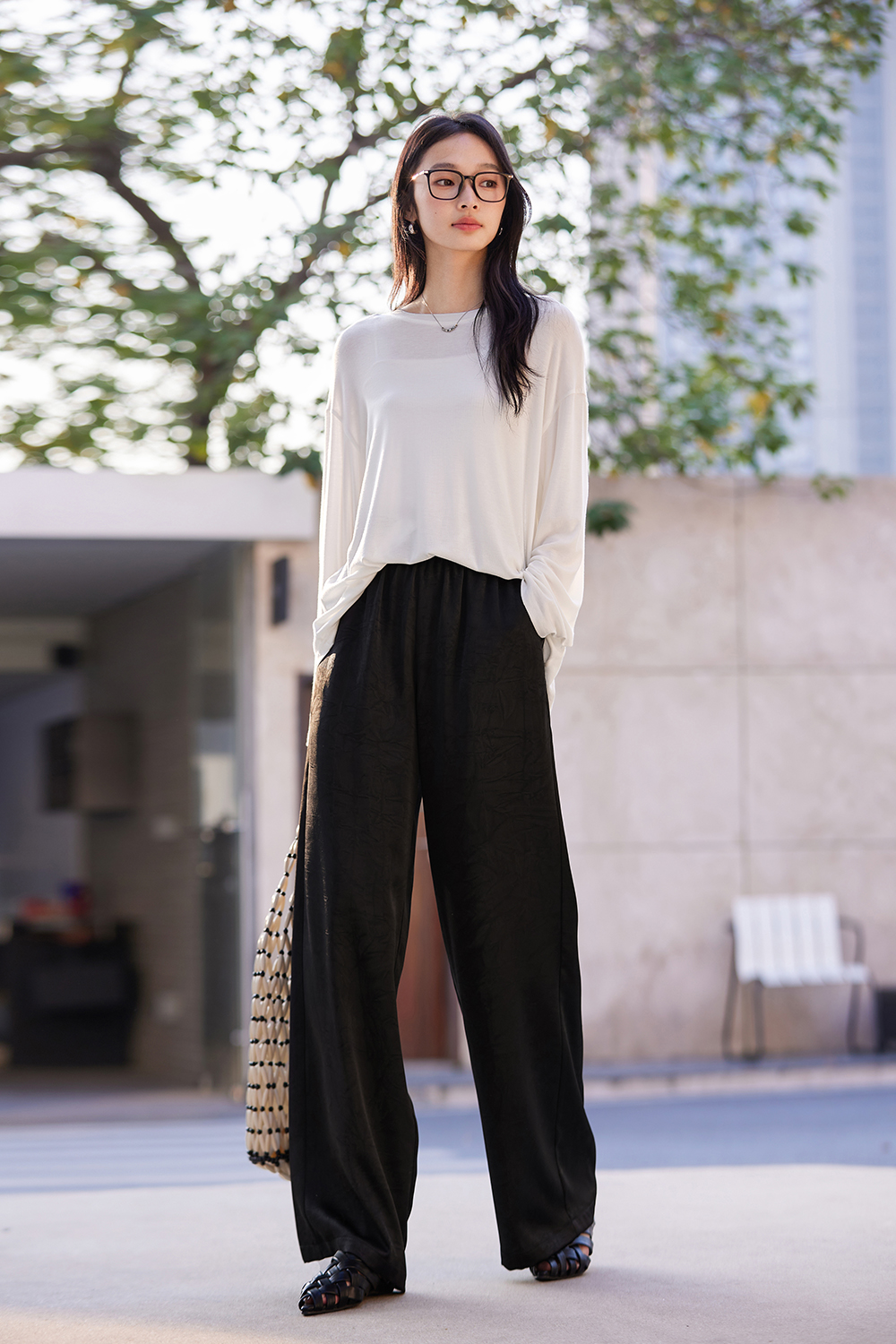Elastic-Waist Wide-Leg Trousers with Fluid Drape-VIMLYSTORE