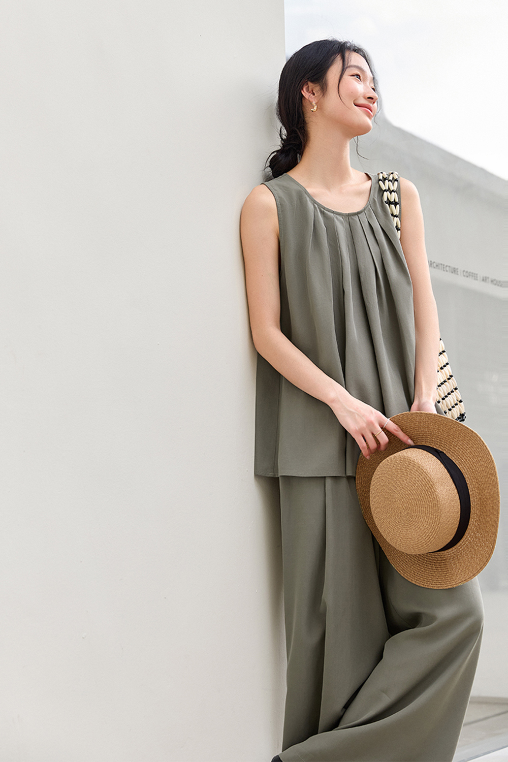 Trendy Casual Sleeveless Halter Top with High-Waist Wide-Leg Pants Set-VIMLYSTORE