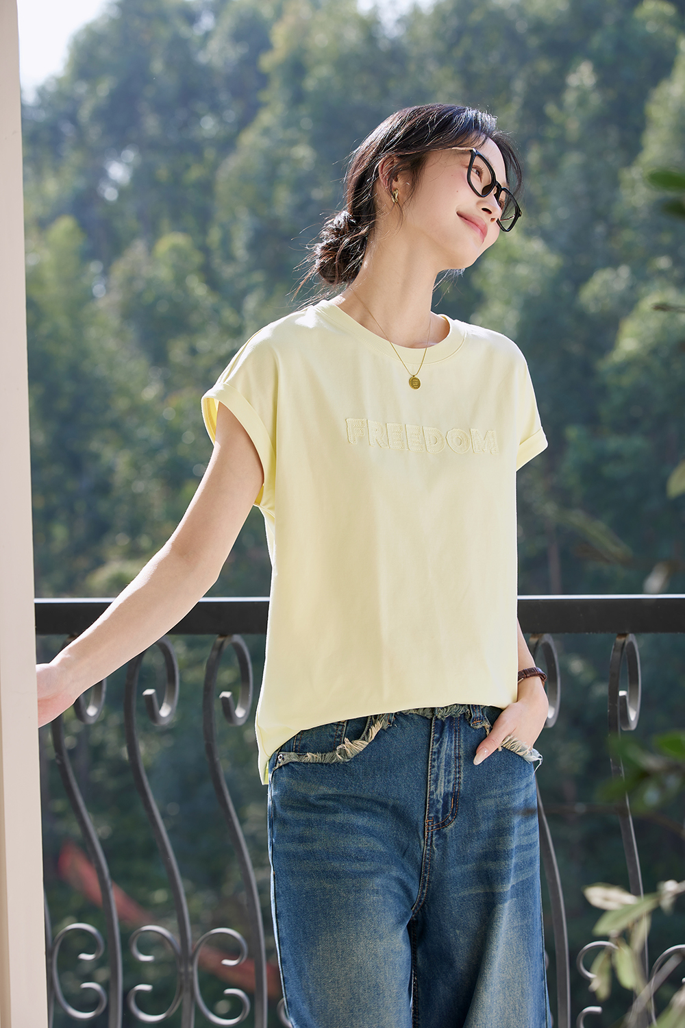 Embroidered Letter Short Flutter Sleeve Loose Versatile Round Neck Top-VIMLYSTORE