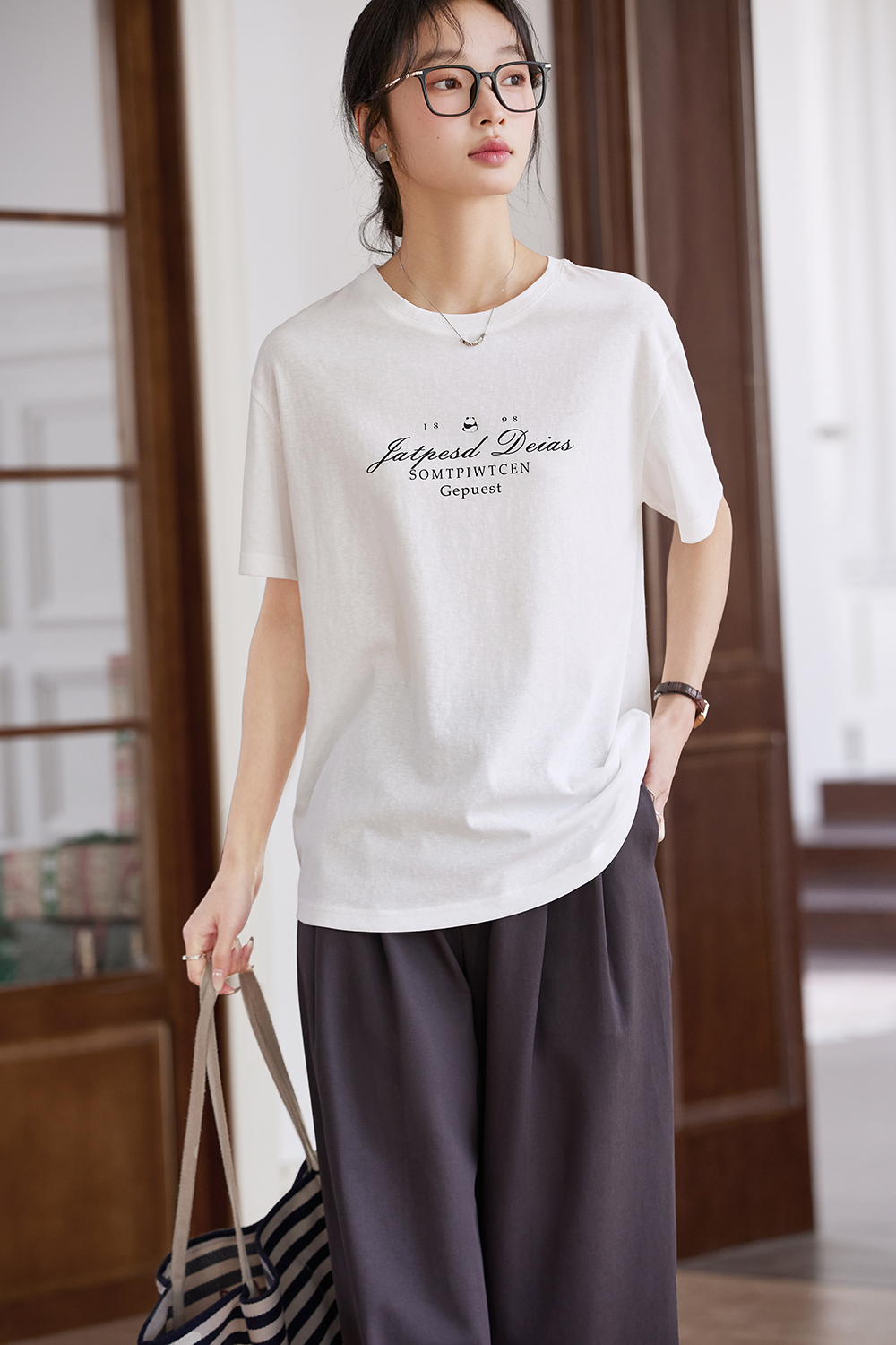 Letter Print Loose Round Neck Short Sleeve T-Shirt-VIMLYSTORE