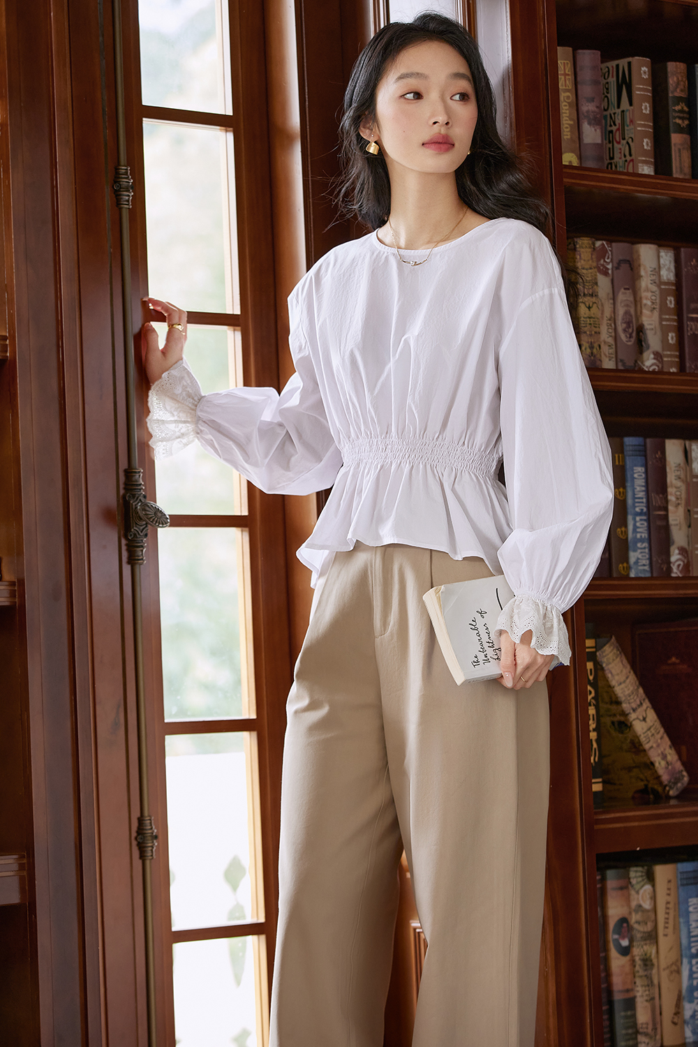 Flared-Sleeve Cotton Shirt with Relaxed Slim-Fit-VIMLYSTORE