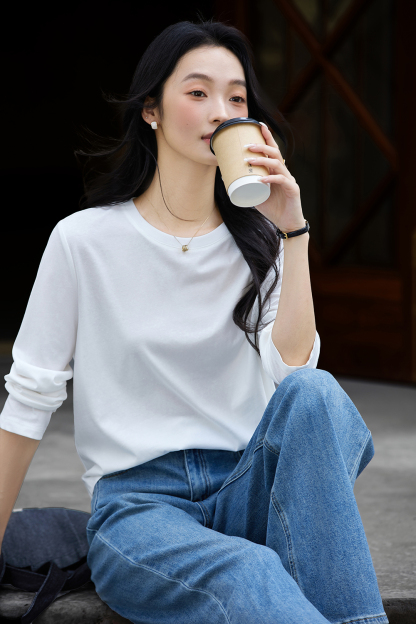 Essential Crewneck Layering Tee-VIMLYSTORE