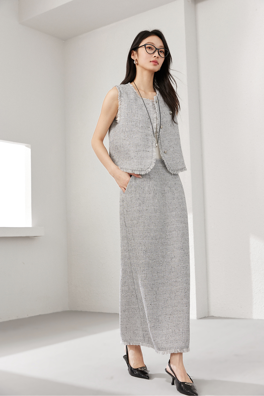 Tweed Vest & Skirt Twin Set in Heather Gray-VIMLYSTORE