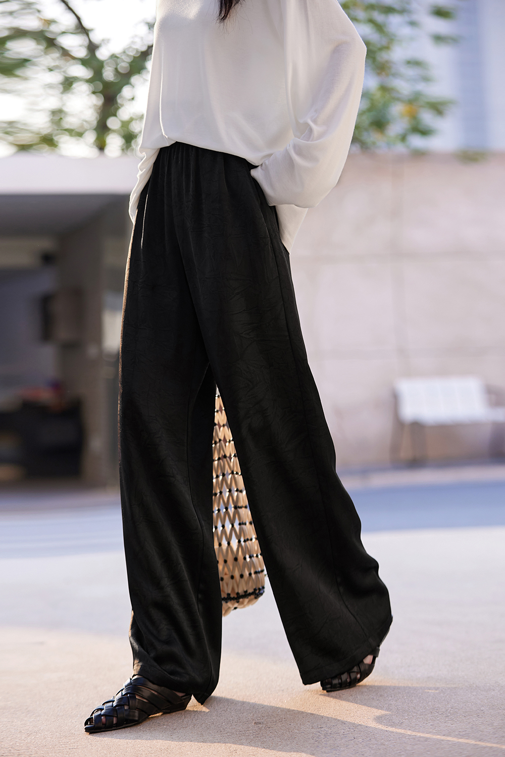 Elastic-Waist Wide-Leg Trousers with Fluid Drape-VIMLYSTORE