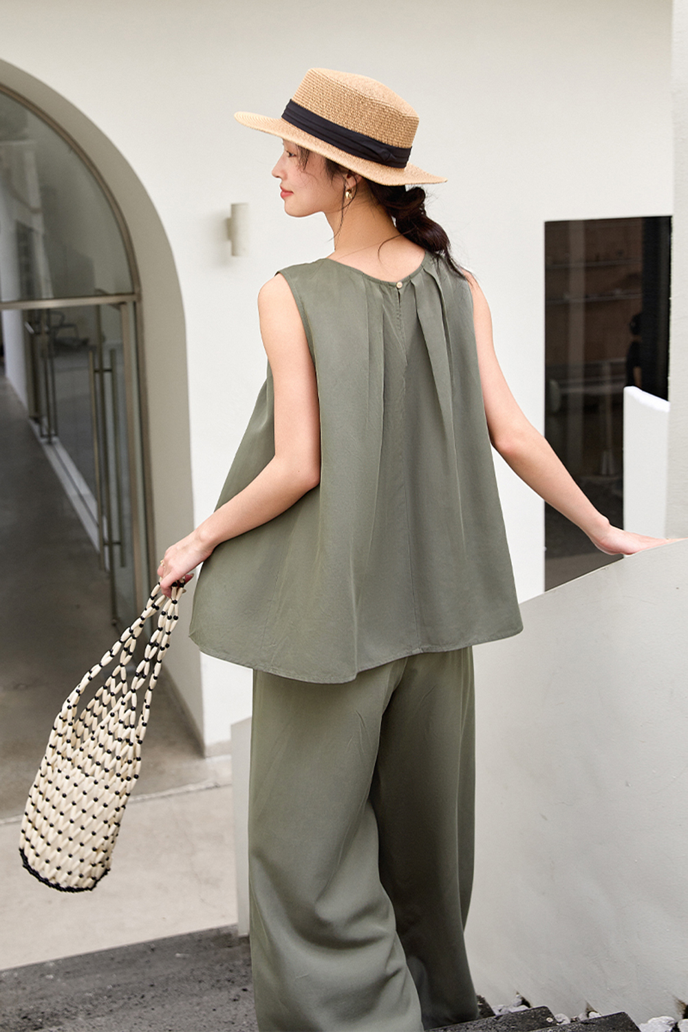 Trendy Casual Sleeveless Halter Top with High-Waist Wide-Leg Pants Set-VIMLYSTORE