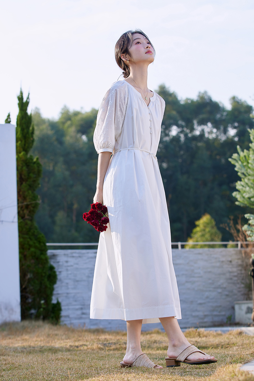 Breathable Floral Embroidery V-Neck Slimming Maxi Dress-VIMLYSTORE